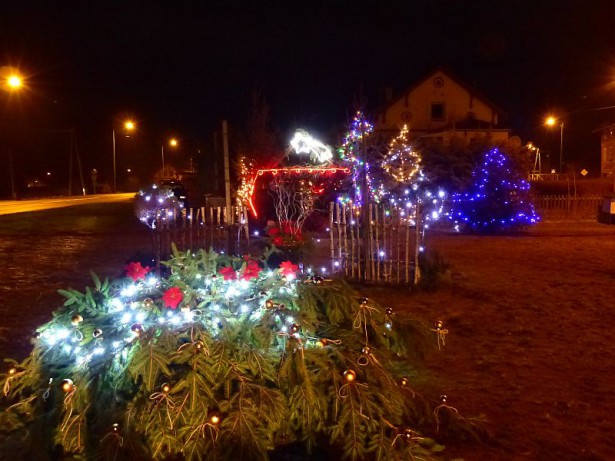 świąteczne centrum wsi Żelazno